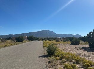 5 Horseshoe Loop, Placitas, NM 87043