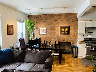 Rented by United American Land