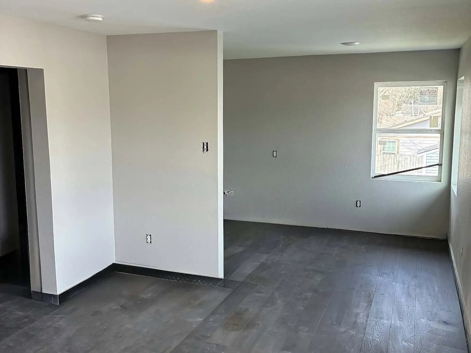 1 bed, $1,050 — Photo 2