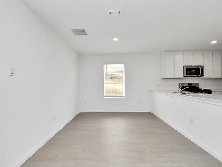 1507 Windrose Bnd — Photo 9