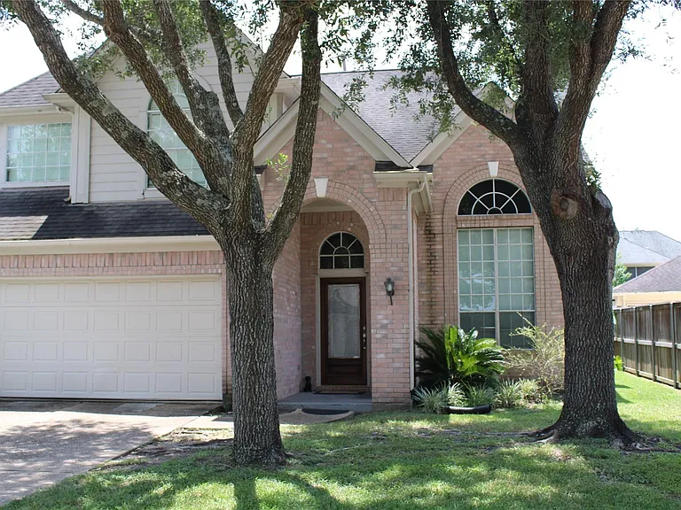 7018 Crystal Dowels Dr — Photo 2