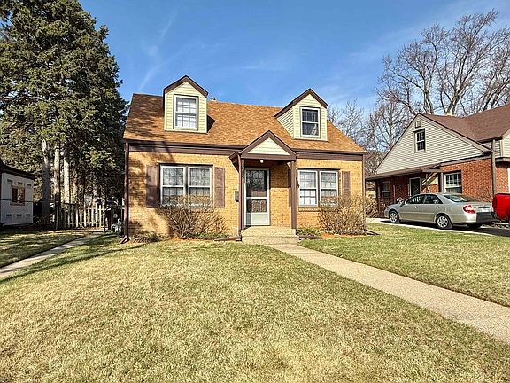 3rd image of 1315 21st St