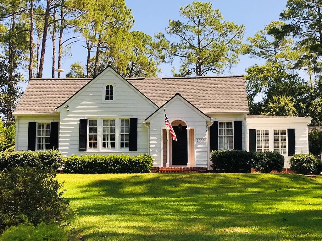 2009 S Main St, Moultrie, GA 31768 Zillow