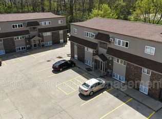 222 Park Ave #216-2, Maryville, MO 64468