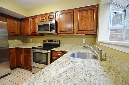 5th image of 2548C S Arlington Mill Dr #3
