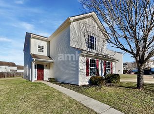 8327 Rolling Meadows Ln, Huntersville, NC 28078