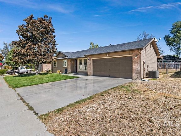 4th image of 3626 S Peoria Way