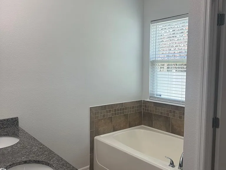 2855 Moonstone Bnd — Photo 11