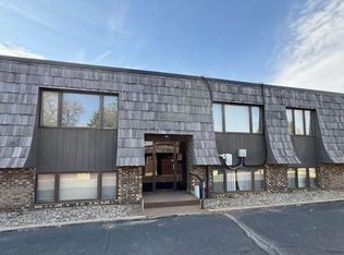 2312-2316 S Cliff Ave #2400, Sioux Falls, SD 57108