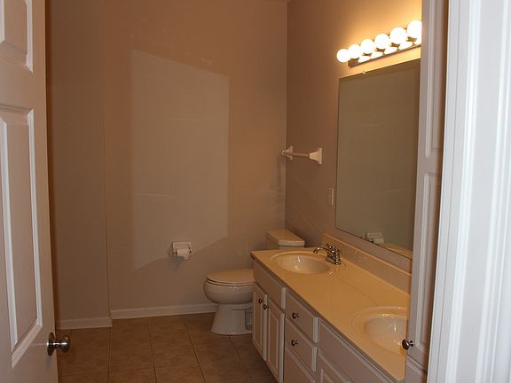 4th image of 5316 Abby Gate Ave