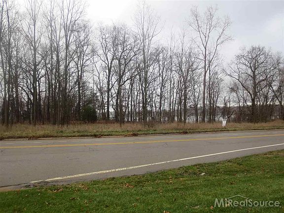 2nd image of 7350 N Mistwood Dr