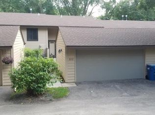 486 W Eagle Lake Dr, Maple Grove, MN 55369
