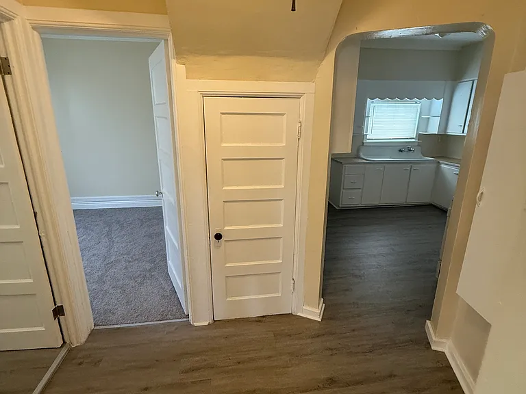 66 Auburn Ave #2 — Photo 8