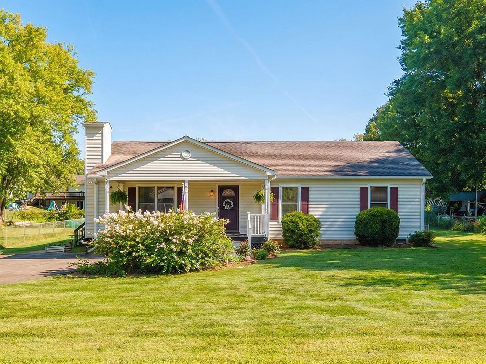 1st image of 304 Cordelia Dr