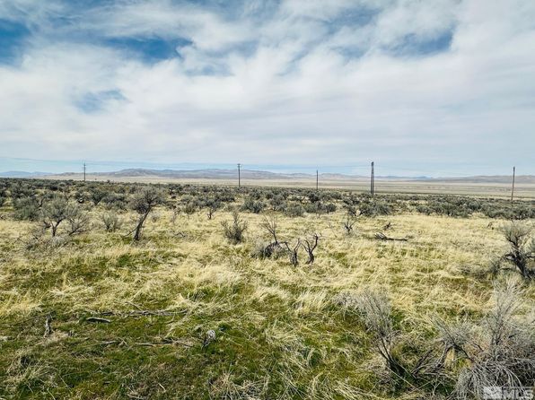 21785 Kush Ct, Lovelock, NV 89419