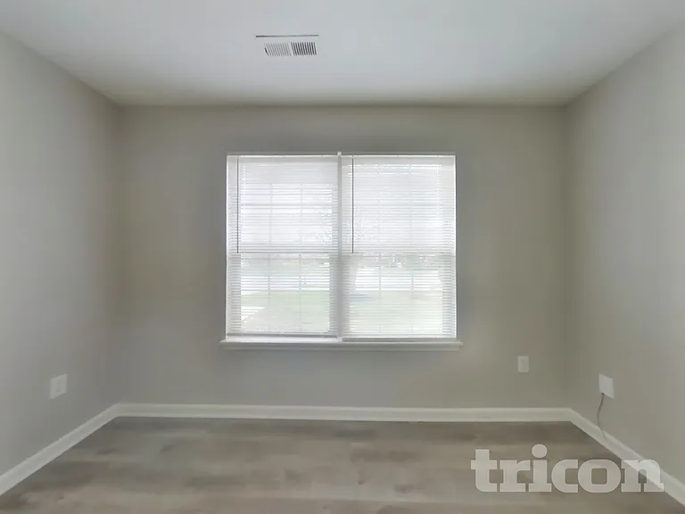 11491 N Creekside Dr — Photo 17
