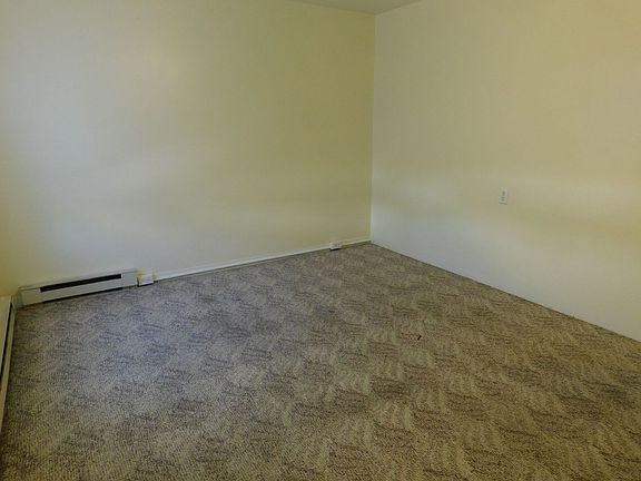 2nd image of 427 South St
