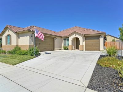 1804 Seabiscuit Way, Plumas Lake, CA, 95961