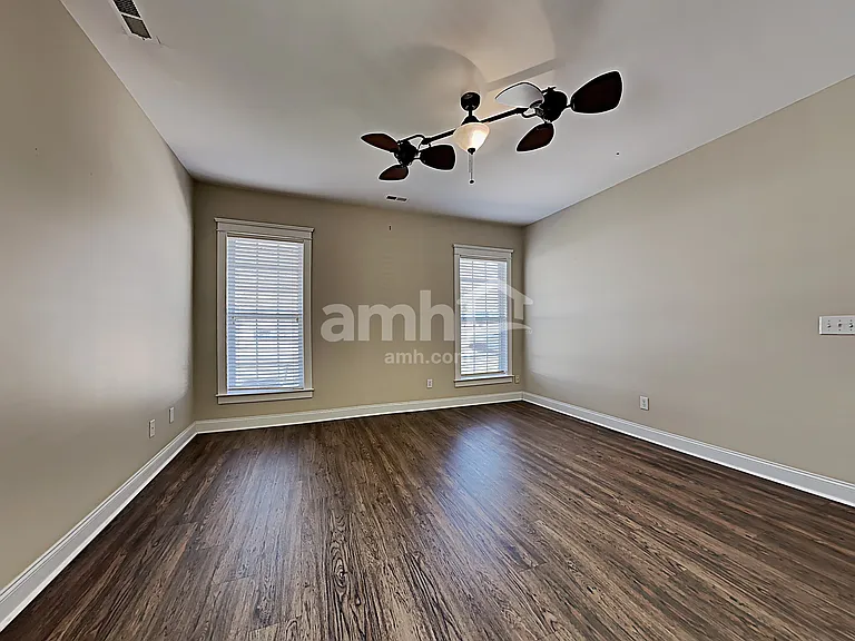 13640 Swinton Rd — Photo 9