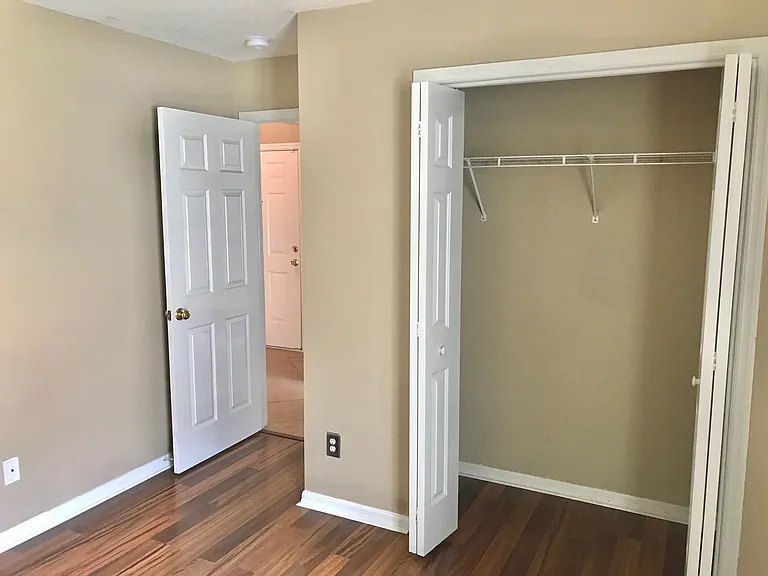 4617 Newbourne Way — Photo 15