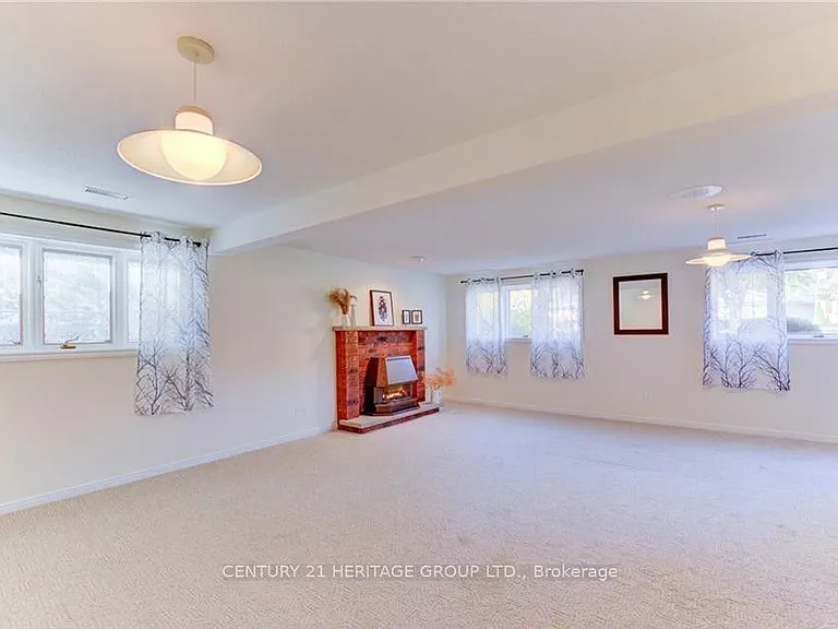 184 Hull Rd — Photo 14