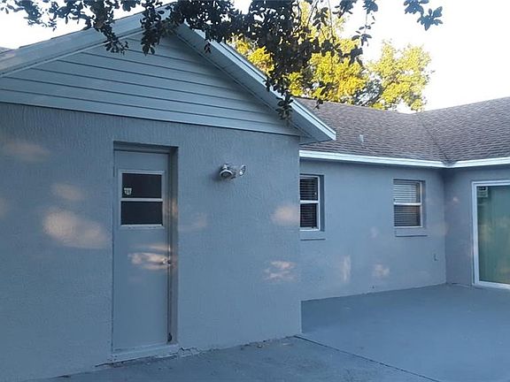 5th image of 14940 Day Lily Ct