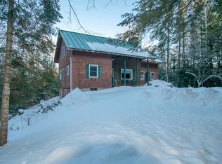 634 Will Grimes Rd, Hyde Park, VT 05655