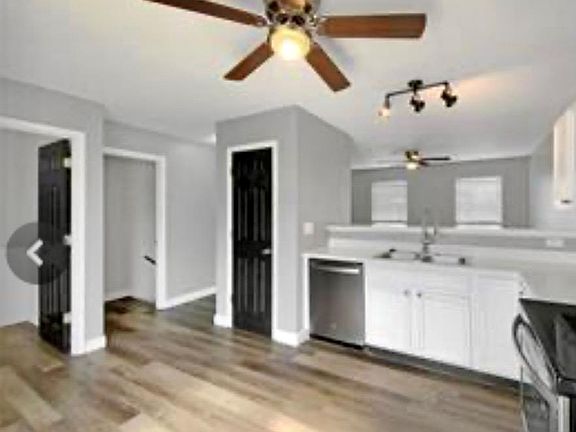 5th image of 833 Brookmead Dr
