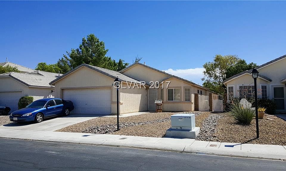1st image of 4925 Royal Lake Ave