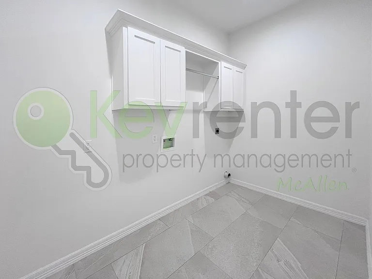 2705 Tassajara St — Photo 6