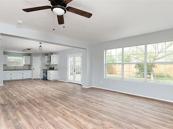 4th image of 4420 Toucan Ave