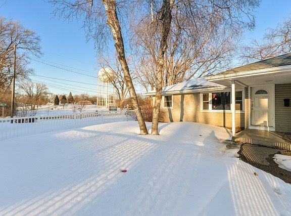 4th image of 8321 W 35th St
