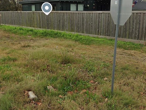 2nd image of 4608 N Loop East E