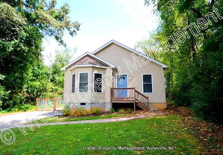 43 Boyd Ave — Photo 1