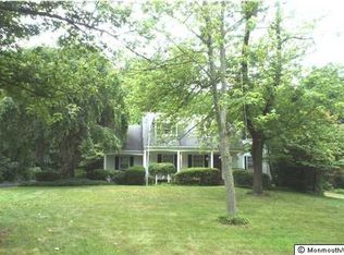 22 Marlpit Pl, Middletown, NJ 07748