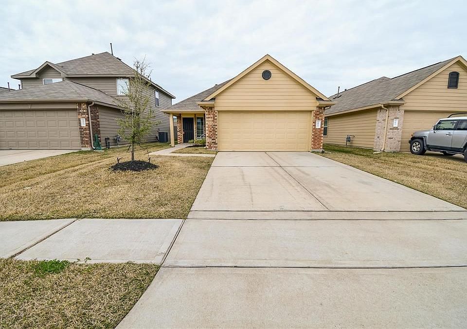1st image of 5823 S Brenwood Dr