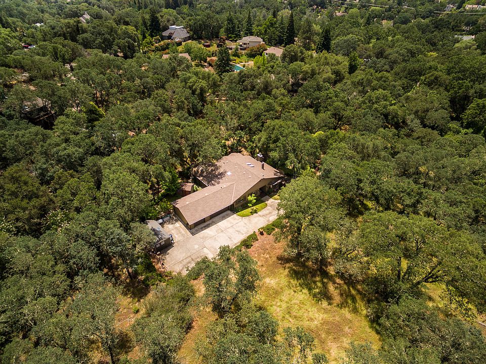 1st image of 1041 Uplands Dr