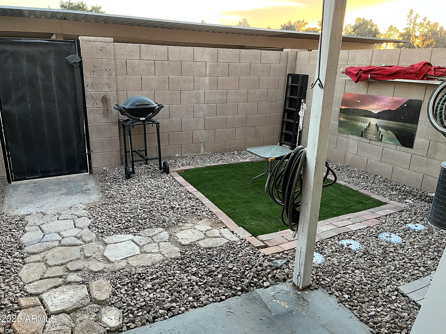 2 bed, 2.5 bath, 1184 sqft, $1,799 — Photo 1