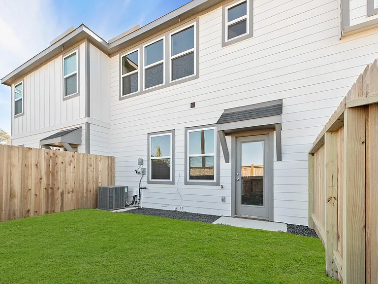 27806 Western Creek Ct — Photo 24