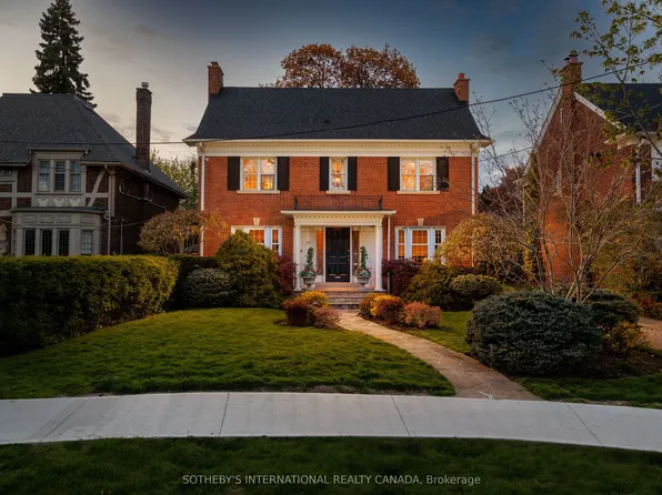 70 King Georges Rd, Toronto, ON M8X 1L9