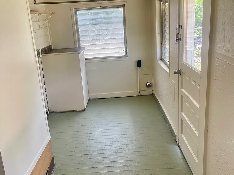 104 E Taylor Ave — Photo 6