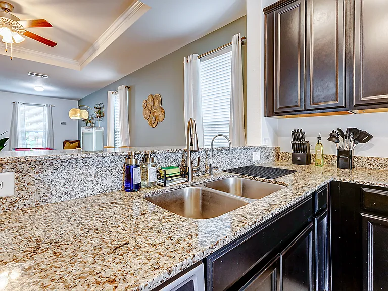 24035 Noble Darcy Ln — Photo 8