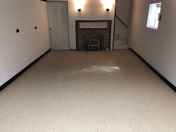 2nd image of 3128 N 78th Ct
