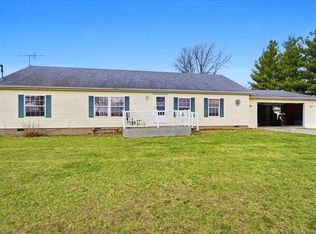 6009 Park Rd, Clinton, IL 61727