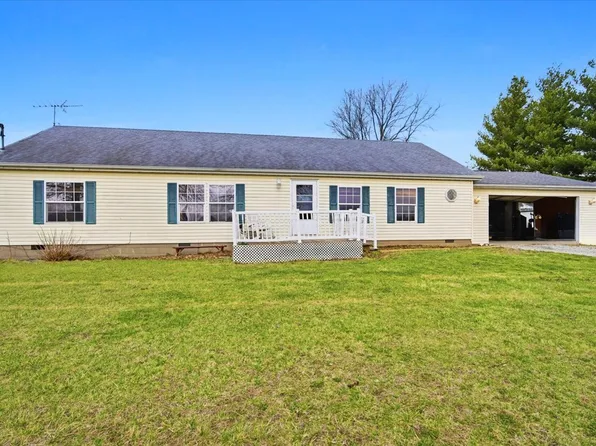 6009 Park Rd, Clinton, IL 61727