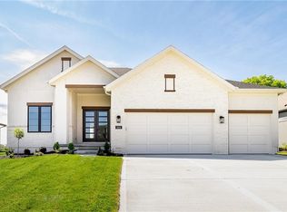 3801 W 187th St, Overland Park, KS 66085