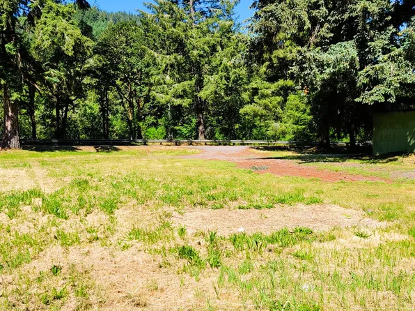 37875 Row River Rd, Dorena, OR 97434