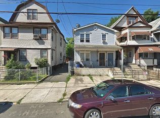 131 Wegman Pkwy, Jersey City, NJ 07305