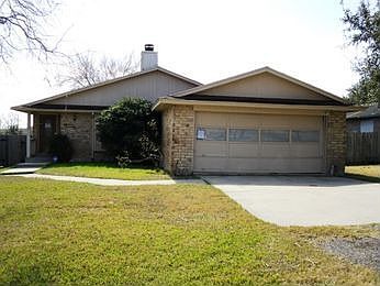 1st image of 13225 W Buckhorn Dr