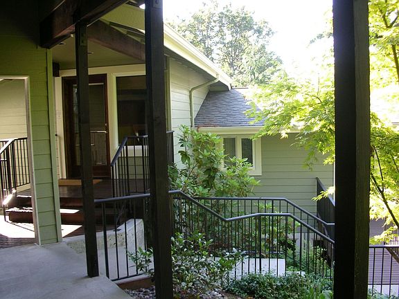 inner courtyard